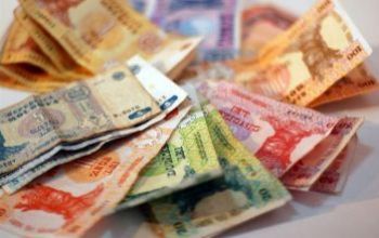 În 2011 valoarea transferurilor de peste hotare a însumat echivalentul a 1,4 miliarde USD faţă de 1,2 miliarde USD în 2010.