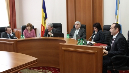 Aproape 10 milioane de lei sub formă de pensii au fost achitate nejustificat. 