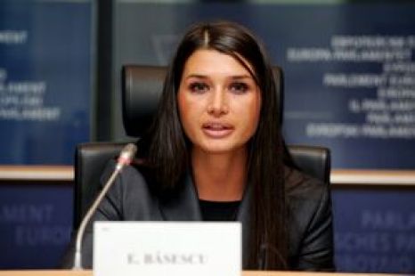 Cea mai bună cale prin care îşi pot face auzită vocea o reprezintă votul la referendumul constituţional din 15 decembrie