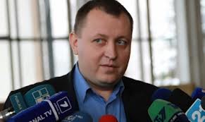 Cum l-a ce am venit? dapoi m-aţi chemat voi”, a replicat Dorin Chirtoacă
