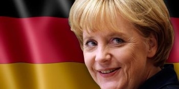 Angela Merkel, care în prezent câștigă 17.016 euro brut pe lună, va primi o creștere de 930 de euro pe lună. 