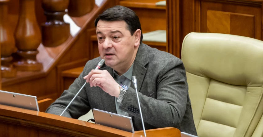 Старыш о проекте ПДС: "Как обсуждать развитие СМИ, если сфера исчезает?"