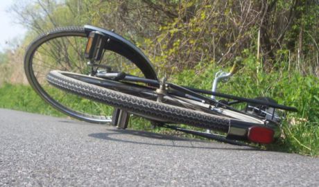 Un bărbat de aproximativ 50 de ani a murit în timp ce mergea pe bicicletă. Foto: someseanul.ro