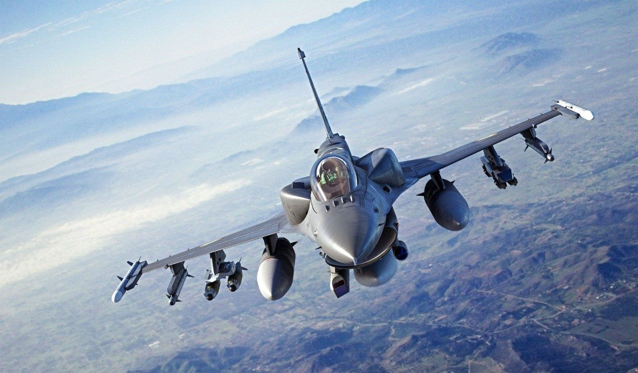 В Румынию прибыли еще три F-16, приобретенных в Норвегии.