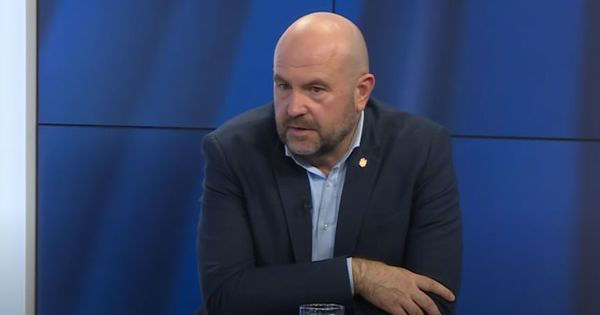 Депутат от PAS Владимир Боля.