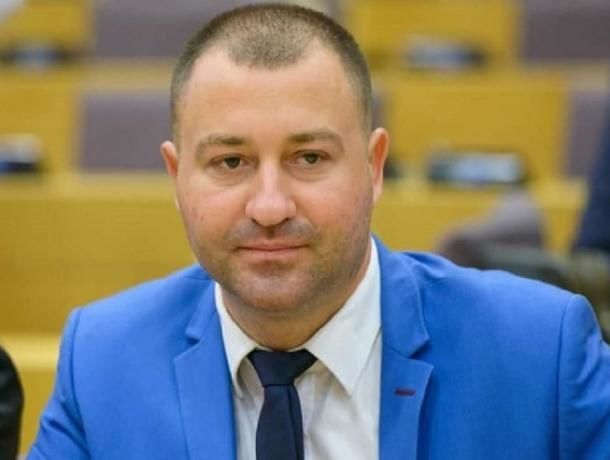 Избранный депутат партии "Действие и солидарность" Петру Фрунзе.