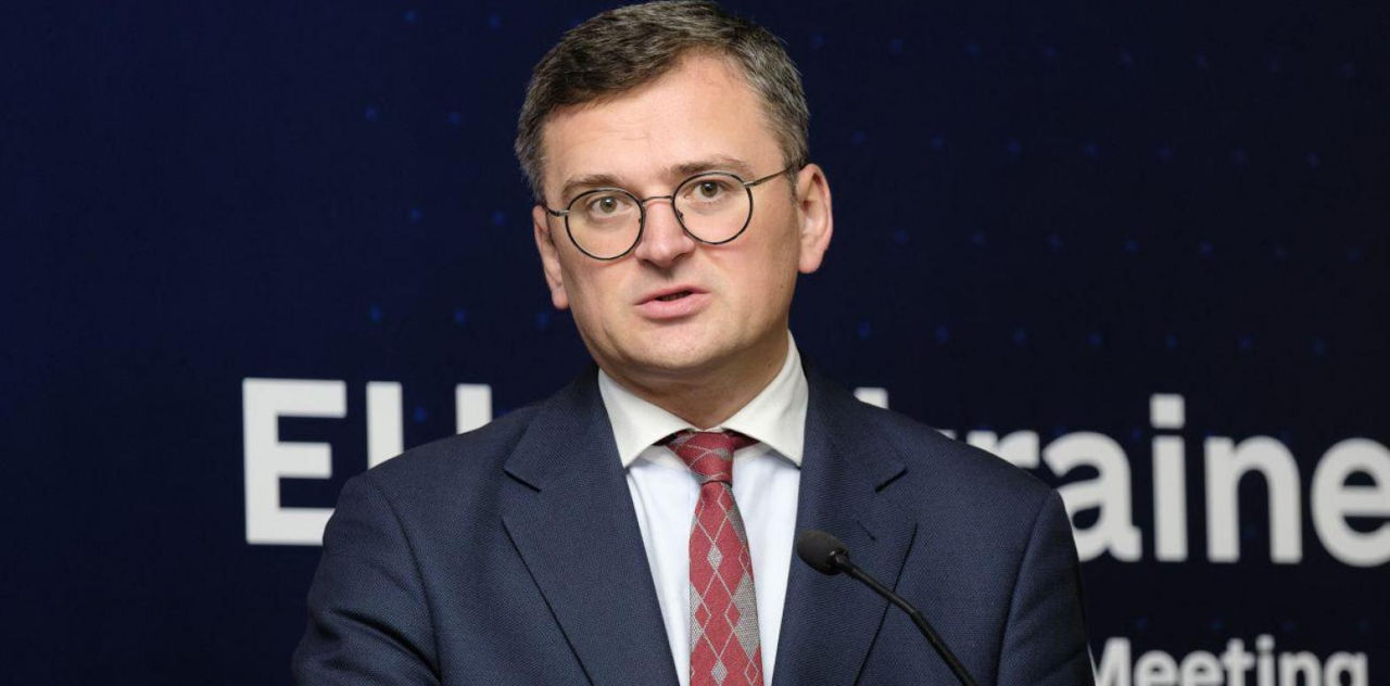 Кулеба о возможности выборов в Украине: Зеленский рассматривает все "за" и "против".