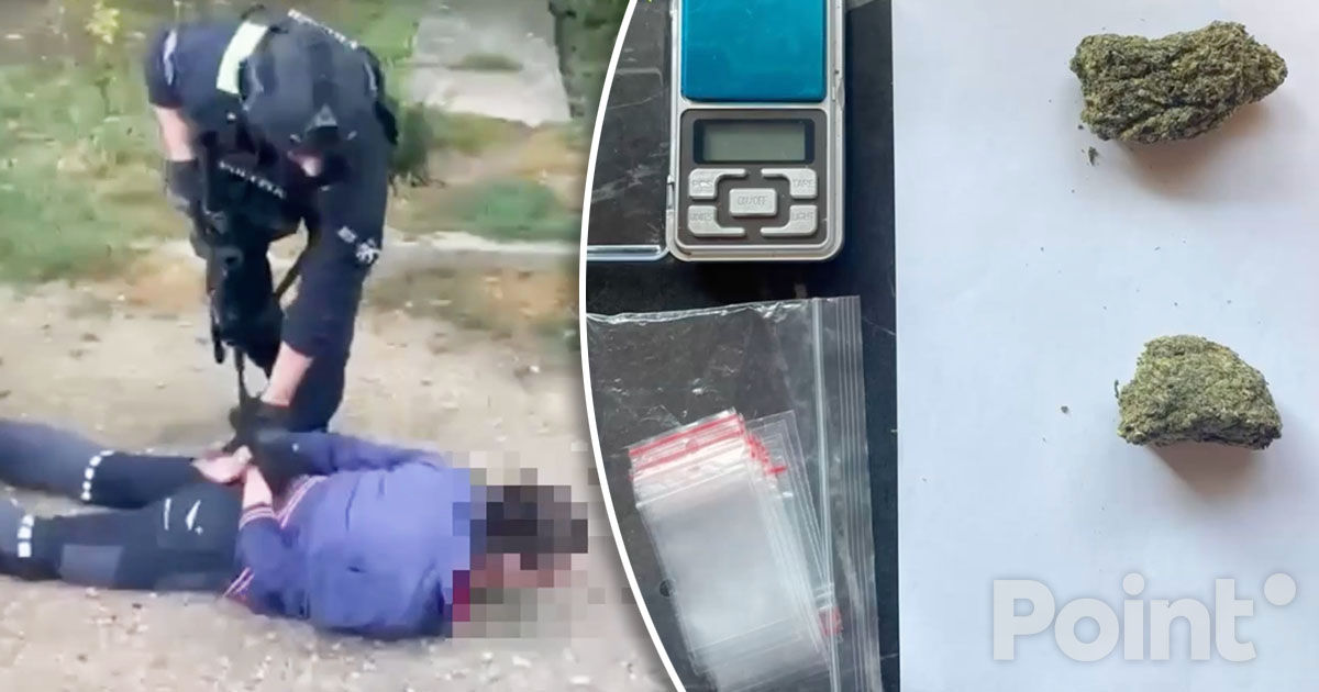 Droguri în valoare de 100.000 de lei, confiscate în Capitală: Doi bărbați, arestați.
