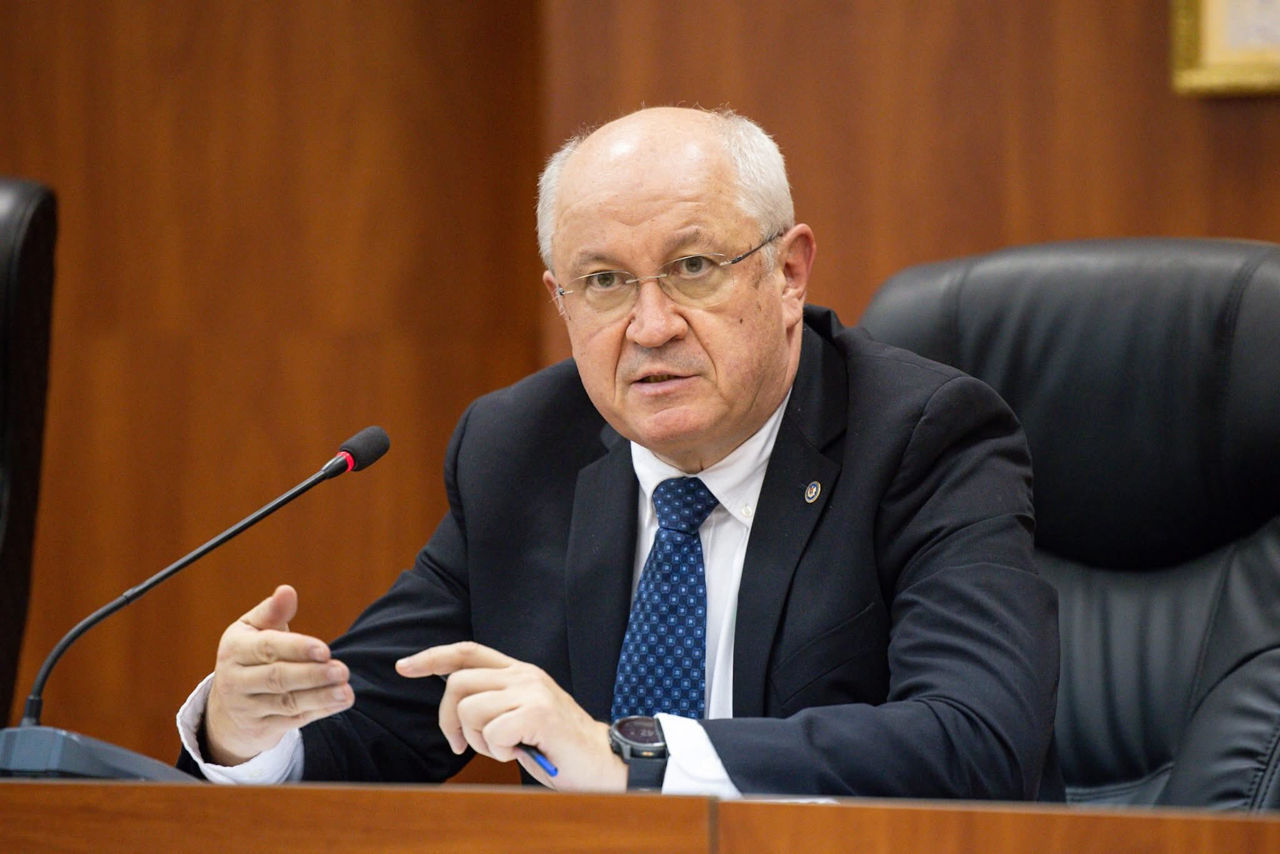 Munteanu: Nu vom solicita anularea stării de urgență.