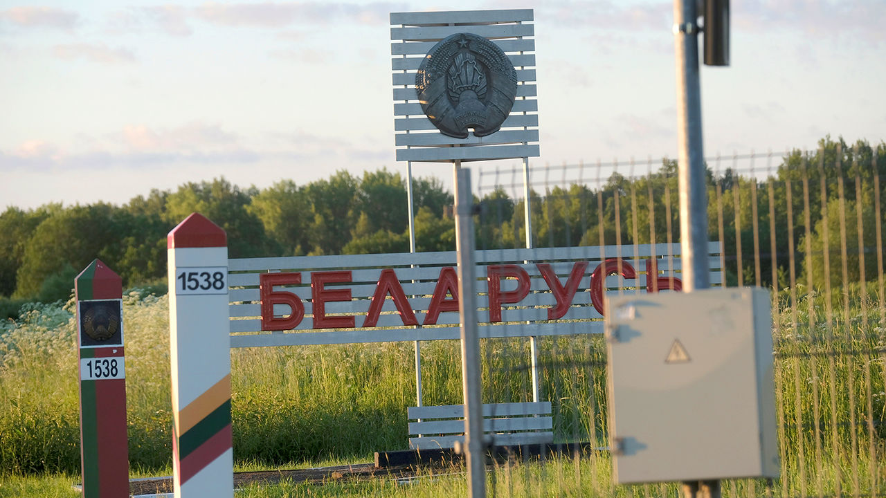 Литовские пограничники сообщили о выстрелах на белорусской стороне.