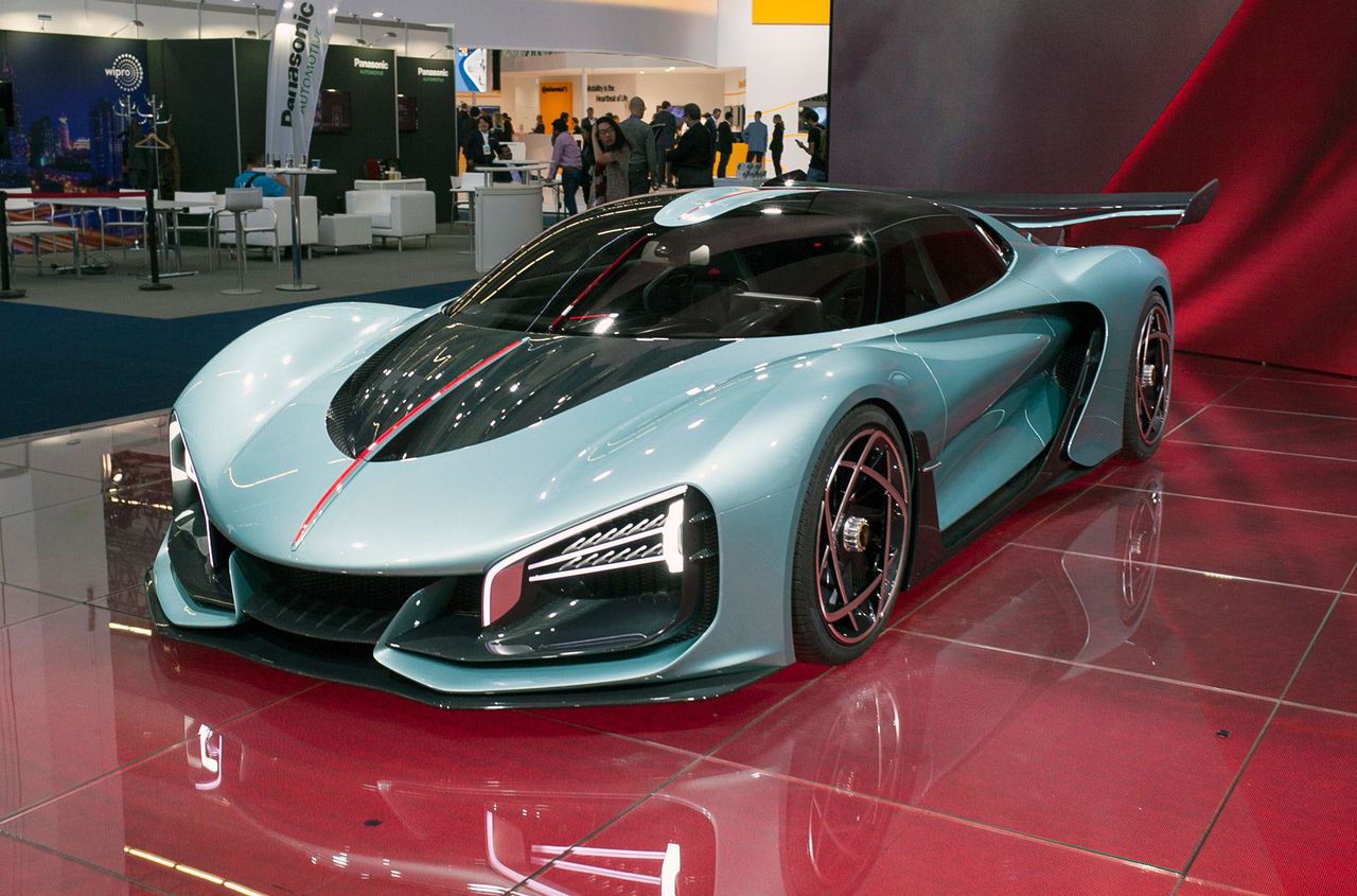 Китайцы показали супергибрид, который быстрее Bugatti Chiron.