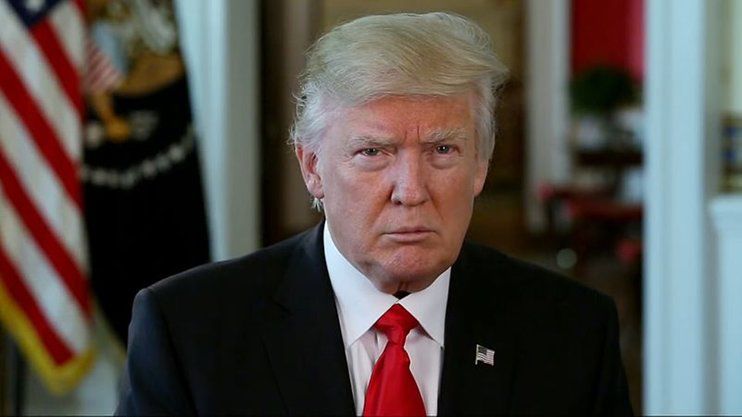 Адвокат Трампа в переданном газете заявлении назвал публикацию газеты сфабрикованной.