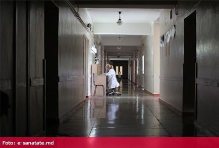 Aproape 200 de tipuri de medicamente lipsesc din spitale și din Centrele Medicilor de Familie. 
