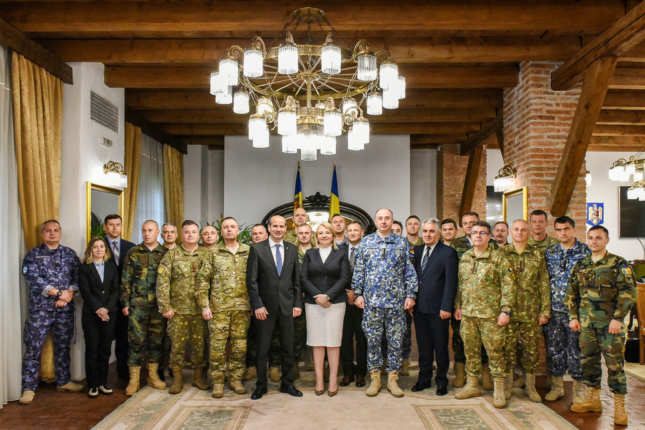 Молдова и Румыния подписали План сотрудничества в области обороны на 2023 год.
