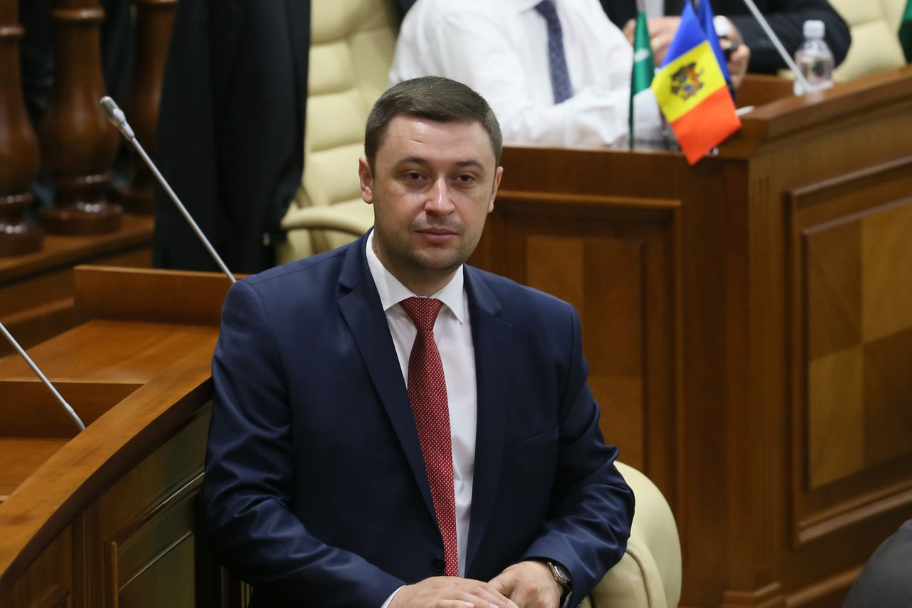 Principala problemă a R. Moldova este instabilitatea.
