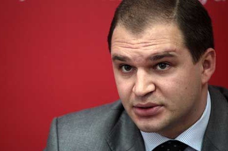 Предложение депутата-социалиста не получила поддержку парламентского большинства.