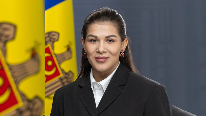 Presa: Anastasia Nichita renunță la mandatul de deputat PAS și pleacă din Parlament.
