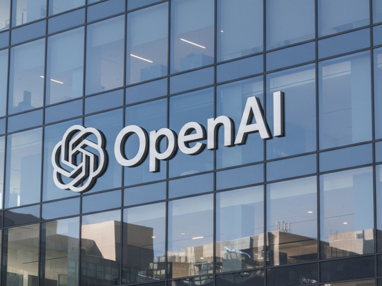 Компания OpenAI объявила о подготовке к выходу на биржу.