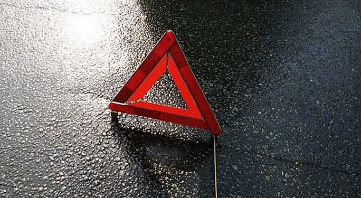 В столице водитель за рулем Lexus сбил пешехода: пострадавший в больнице.