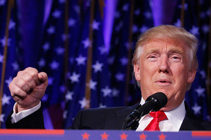 Трамп выразил недовольство тем, что Пекин «обложил тяжелыми сборами» американскую продукцию, идущую в КНР, при том, что США китайскую продукцию не облагают.