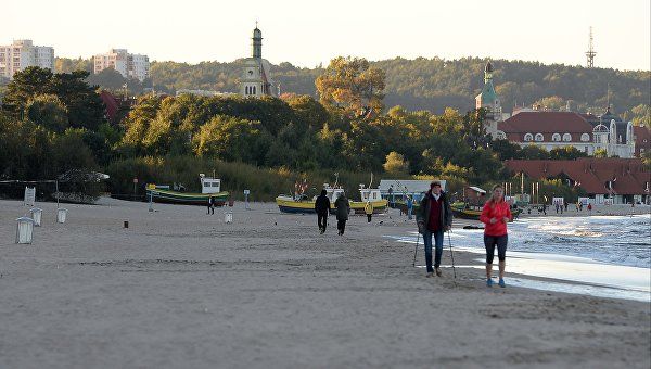 Мнения о том, что экономика Польши растет, придерживаются 42% опрошенных.