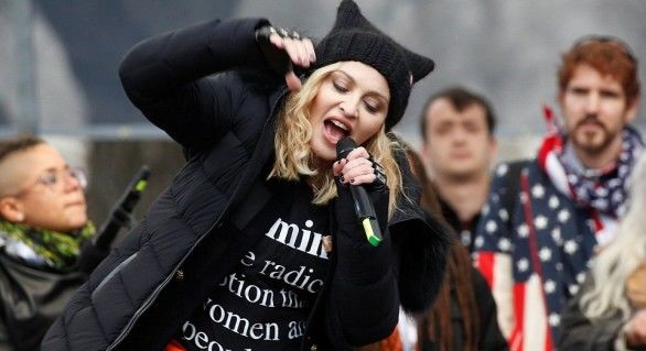 Madonna, investigată după discursul de la marșul anti-Trump de la Washington.