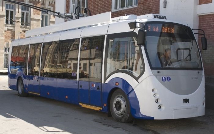 Troleibuzele fara fir ar putea sa circule pe strazile capitalei abia la primavara. Foto: hotnews.md