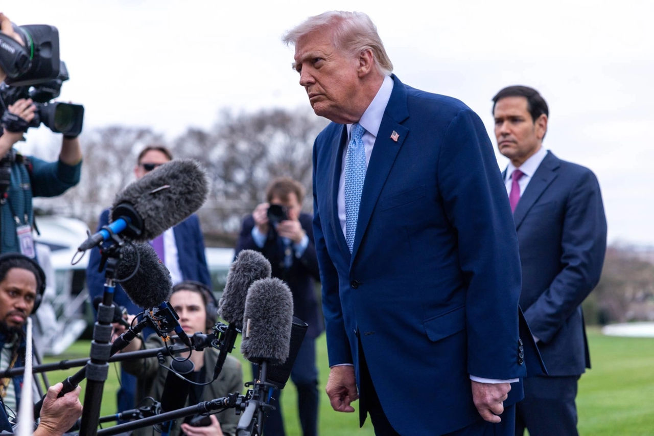 Trump a numit consilieri pentru inteligența artificială, printre care Zuckerberg, Brin și Huang.