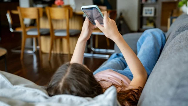  Meta начала удалять аккаунты подростков из Австралии до 16 лет.