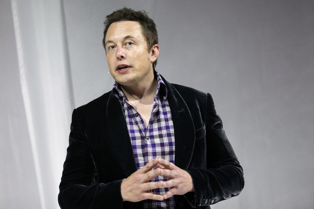 Глава компаний Tesla и SpaceX Илон Маск вошел с шорт-лист номинантов международной премии «Глобальная энергия».