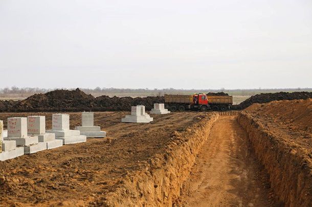 В Николаевской области на полигоне "Широкий Лан" началось строительство бригадного лагеря стоимостью 370 миллионов гривен.