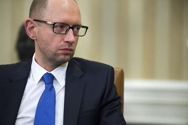 "Сегодня Украина защищает Европу", - утверждал Яценюк.