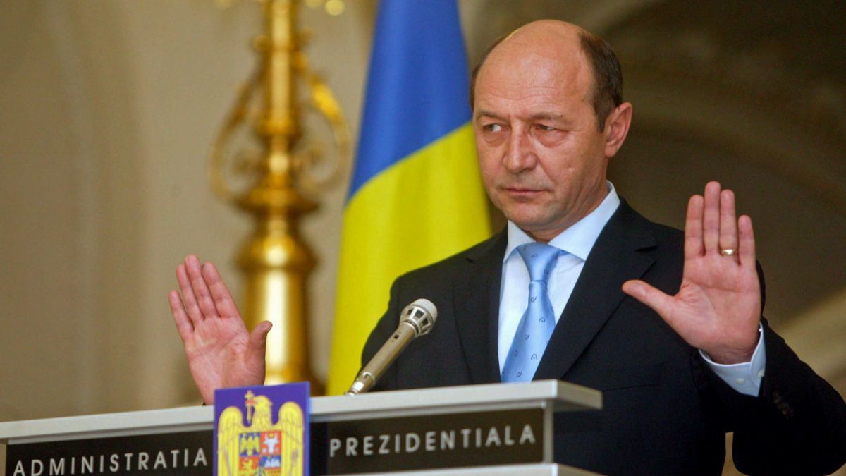 Traian Băsescu a declarat în cadrul unui interviu pentru publicația Adevărul că nu are de gând să participe la alegerile prezidențiale. Foto: Administrația prezidențială a României