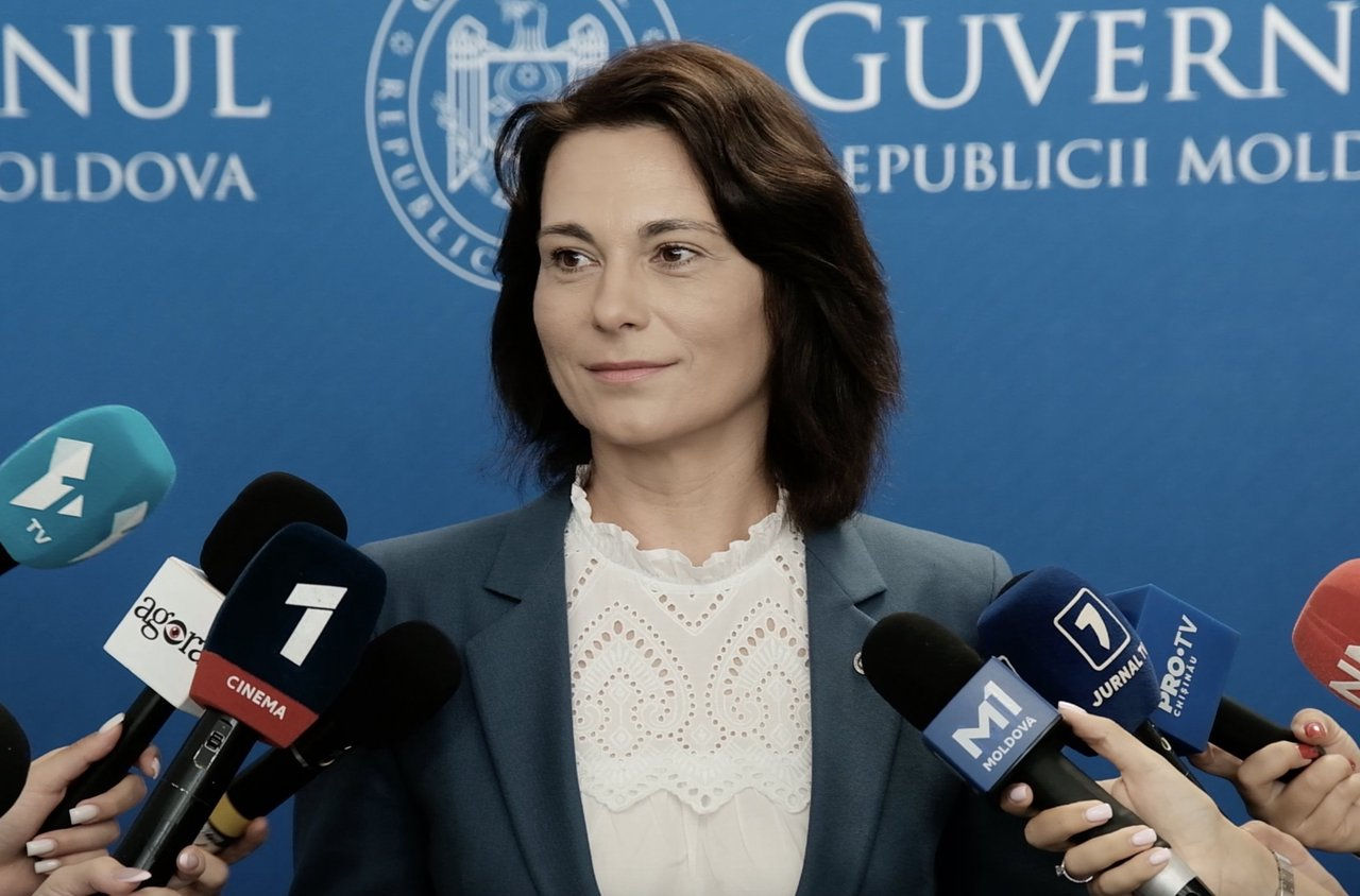 Șefa MAI a îndemnat protestatarii să nu ia bani murdari din străinătate.