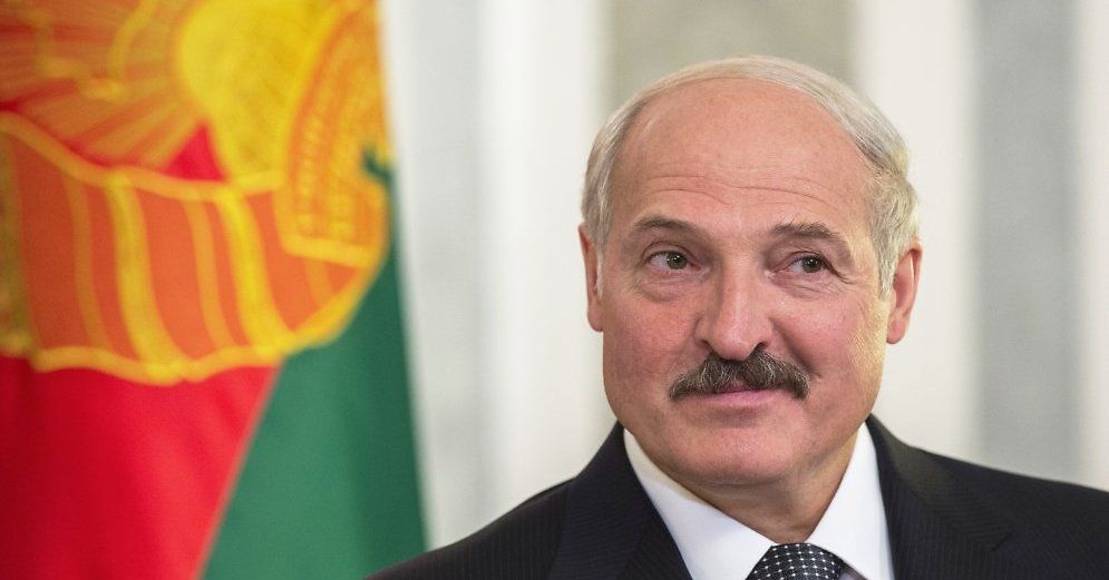 По словам президента, Беларусь и Россия тесно координируют внешнюю политику, раз в два года принимают совместные планы по этому вопросу.