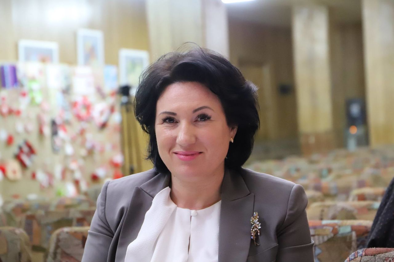 Татьяна Голбан - учитель биологии и химии и заместитель директора лицея Onisifor Ghibu в Кишиневе. 