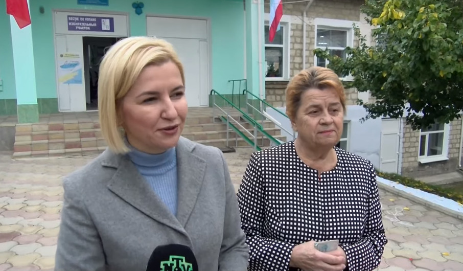 Башкан Гагаузии Ирина Влах проголосовала за сплоченную команду.