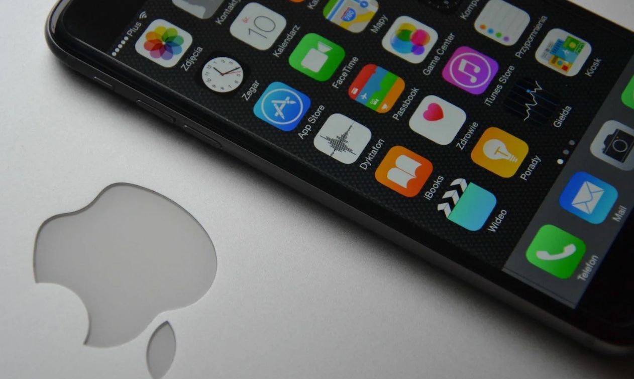 Apple повысит цены на iPhone.