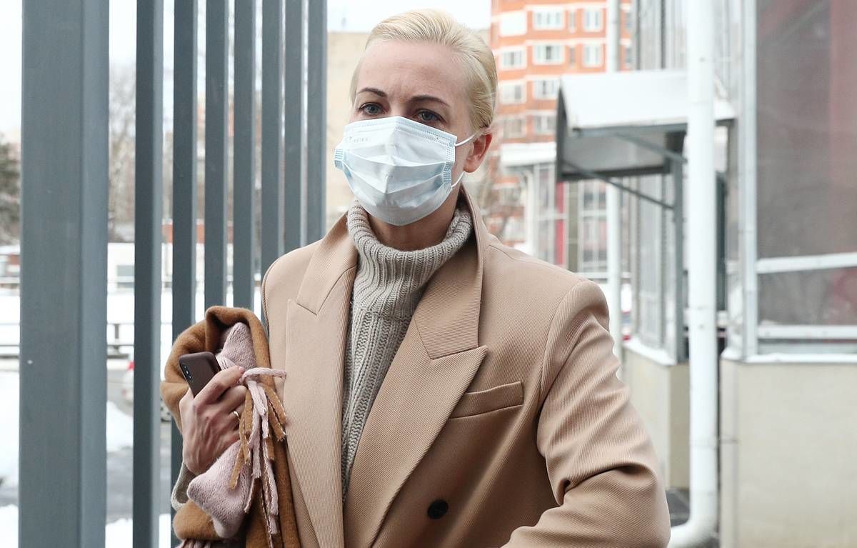 Жена Алексея Навального Юлия улетела из России в Германию. 