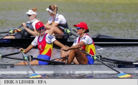 România a cucerit aurul la Mondiale, în finala feminină de dublu vâsle categorie ușoară. 