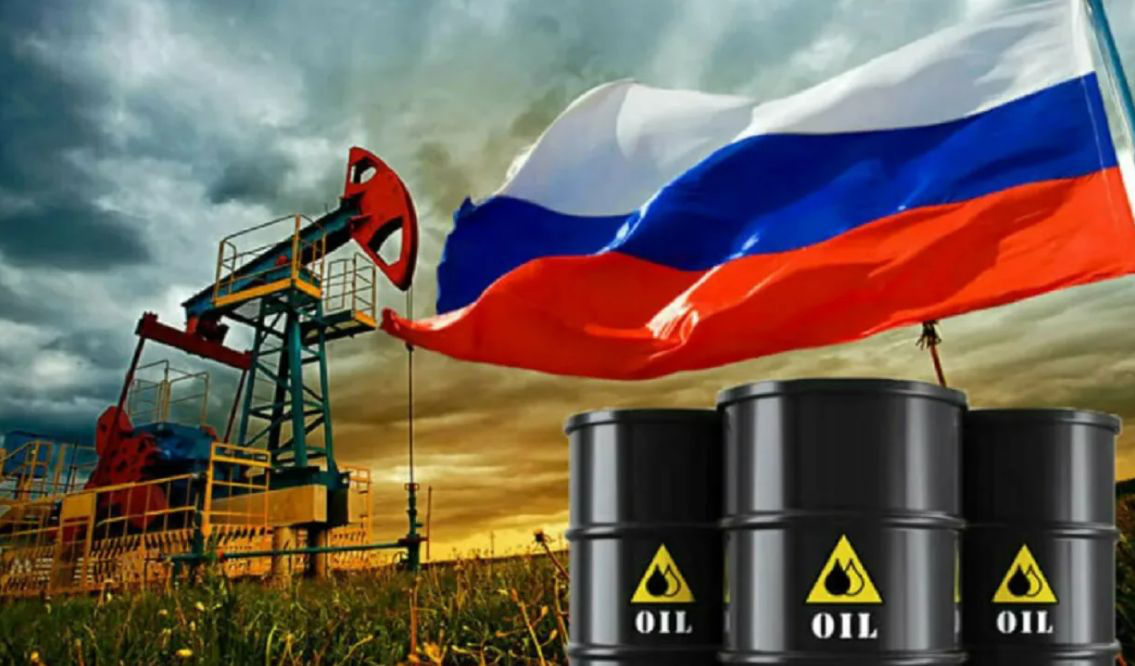 G7, ЕС и Австралия договорились ввести два потолка цен на российские нефтепродукты.
