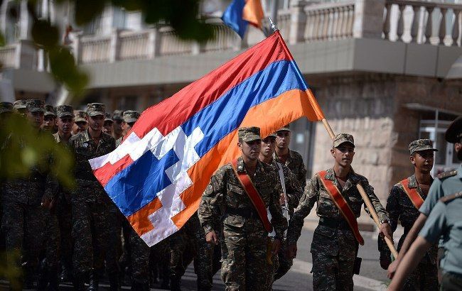 Президент Азербайджана счёл возможным предоставление Нагорному Карабаху статуса автономной республики.