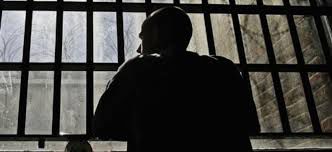 После решения ЕСПЧ прокуроры возбудили против полицейских уголовное дело о пытках.