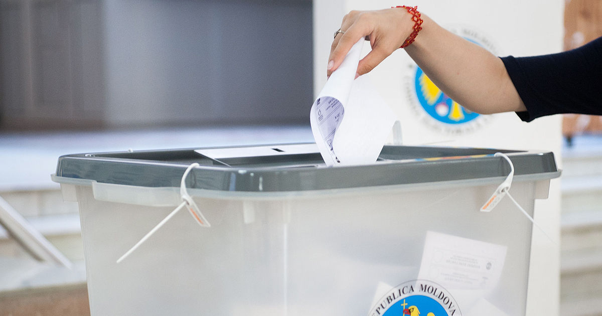Cetățenii își pot verifica datele și secțiile de votare online.