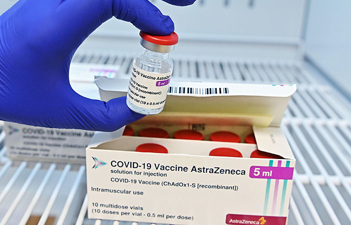 В Молдову к маю поступят 140 000 доз вакцины AstraZeneca.