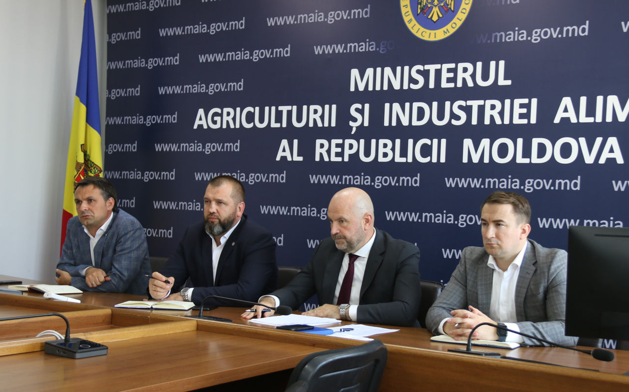 Владимир Боля провел встречу с представителями Forța Fermierilor.