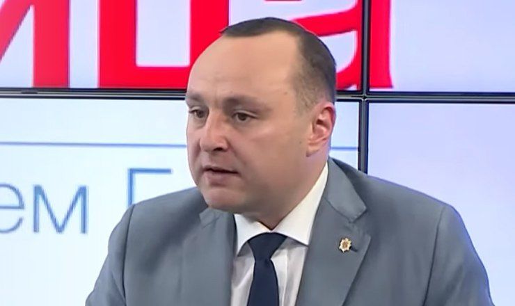 Депутат-социалист Влад Батрынча.