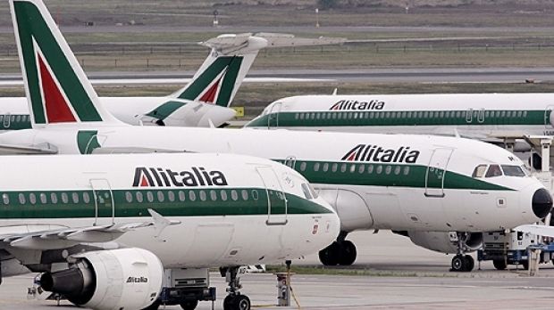 Alitalia intră în faliment. 