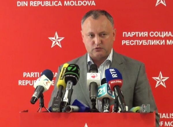 Guvernul trebuie sa gaseasca solutii pentru a asigura dreptul la vot a cetatenilor ce se afla peste hotare.