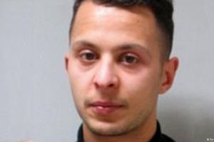 Салах Абдеслам обвиняется по делу о террористических атаках во Франции.